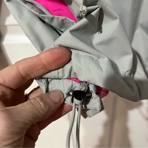 The north face silver color spring jacket size small - Picture 8 of 16